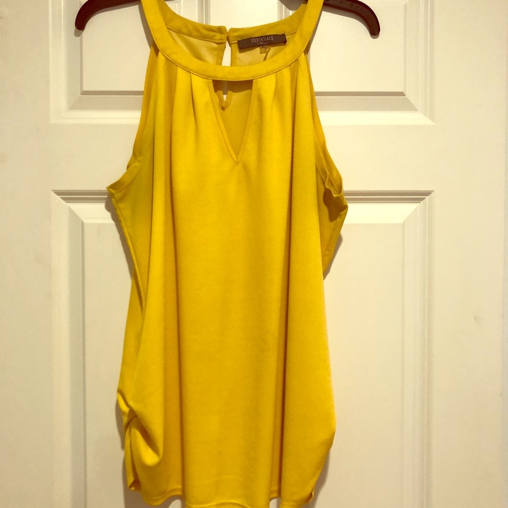 Yellow sleeveless shirt